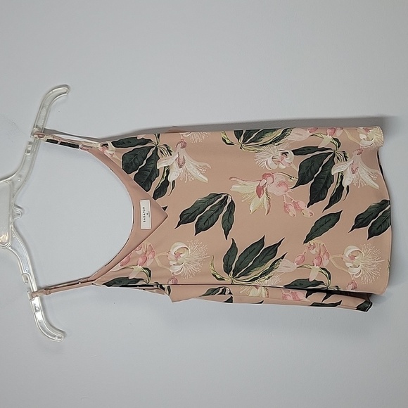 Babaton Everly floral cami - Picture 2 of 10